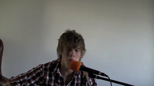 Human (acoustic) смотреть онлайн