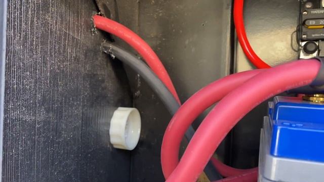 How to Install a Battery Monitor BMV-712 from Victron Energy - Why Not RV: Episode 8 смотреть онлайн