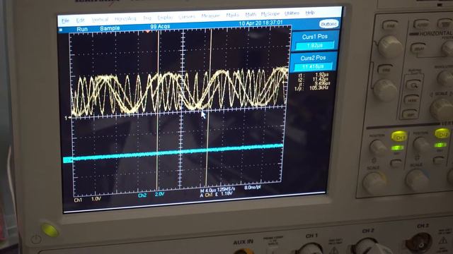 AD9833 DDS waveform generator tested with Sharkduino+ смотреть онлайн