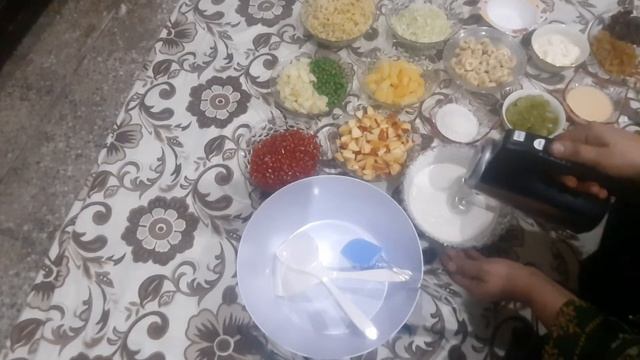 Russian Salad Recipe - Best Healthy Tasty Salad - Best For Functions - Russian Salad By Abida Shafi смотреть онлайн