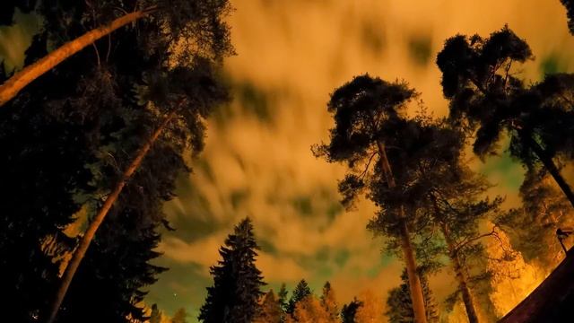 Auroras @ Varkaus, Finland (4K) смотреть онлайн