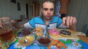 МУКБАНГ АСМР ПОНЧИКИ / DONUTS / ПЕЧЕНЬЕ/ ШОКОЛАД / CHOCOLAТЕ /  ПАСТА/ EATING ASMR Mukbang #533