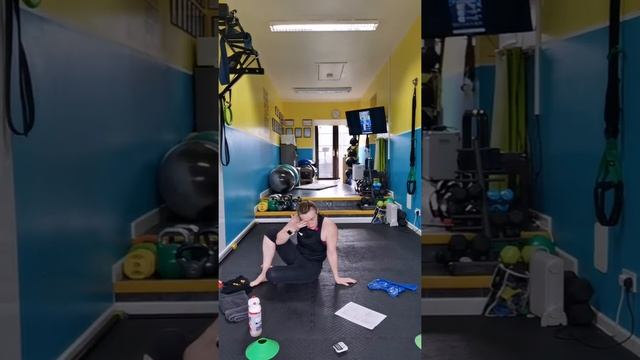 Stretching class 45min with theraband смотреть онлайн