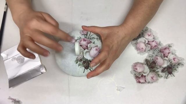 ELEGANTE TRABAJO DE DECOUPAGE CON SERVILLETA SOBRE CRISTAL #manualidades #shortsvideo смотреть онлайн