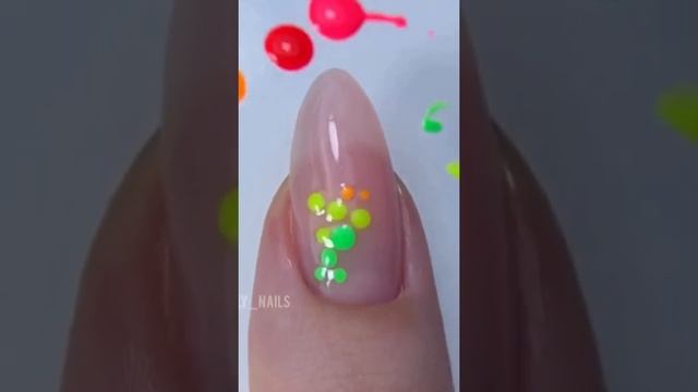 Капитошки на ногтях? смотреть онлайн