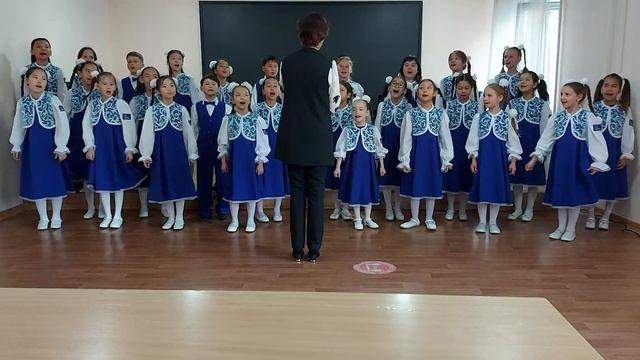 хор "Самал", г.Астана - "Гимн музыке" А.Ермолов смотреть онлайн