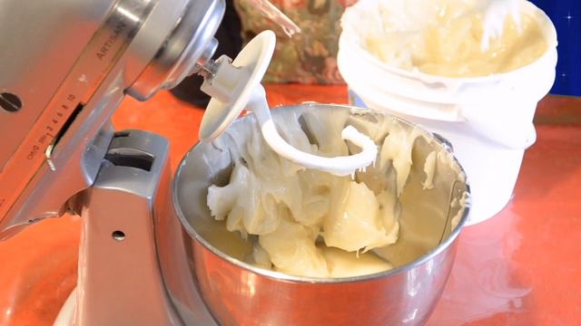 DIY CREAMED HONEY - The Easiest And Fast Way (from Crystallized Honey) смотреть онлайн