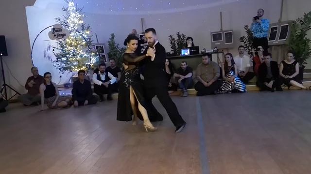 Csongor Kicsi and Sophie Sperling "Sueño de Tango" Niš, Serbia 1/4 смотреть онлайн