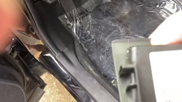 Update on the interior fuse box cover. смотреть онлайн