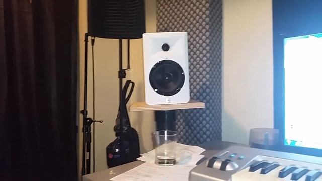 JBL 305 REVIEW смотреть онлайн