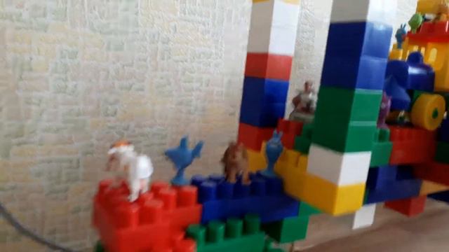 BONSTICKS IN LEGO BRIDGE. Бонстики оккупировали мост Лего смотреть онлайн