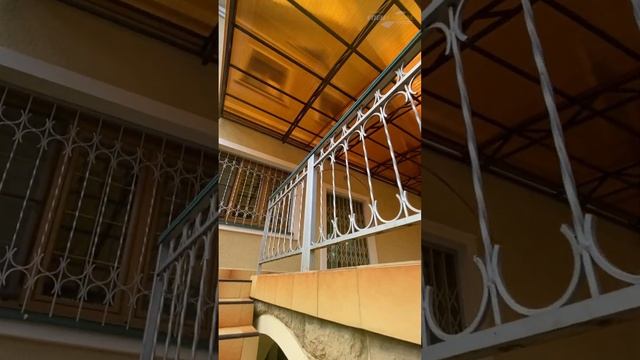 Навес из поликарбоната к дому над балконом 8х4 | Навесы из поликарбоната от Спецкаркас смотреть онлайн