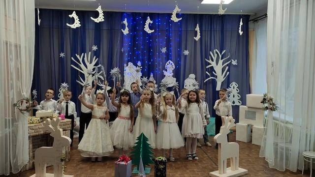 Детский хор эстрадной песни "Ладушки' смотреть онлайн
