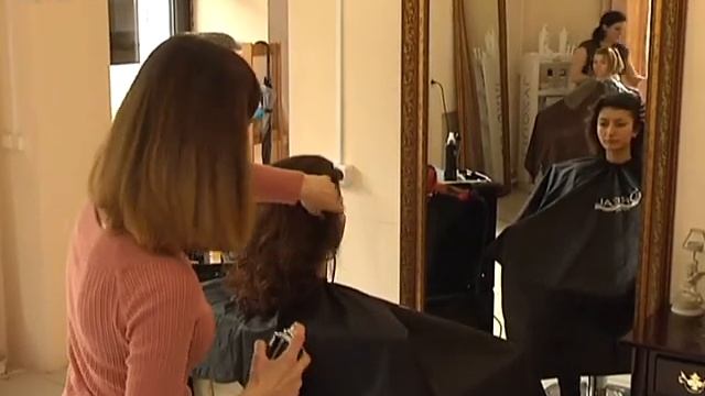 Глядя в зеркало. Начес