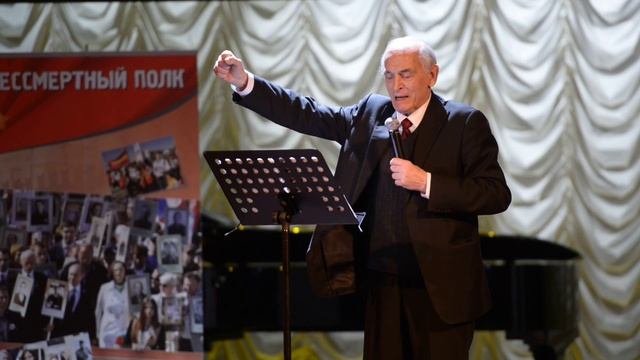 DSC 5192 2016.02.21 - Иваново - Филармония - Встреча с Василием Лановым смотреть онлайн