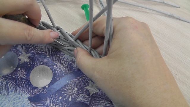 Объемная коса из прямой и обратной веревочек двойными трубочками смотреть онлайн