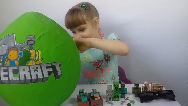 Майнкрафт яйцо с сюрпризами внутри. Minecraft eggs with surprises inside. смотреть онлайн