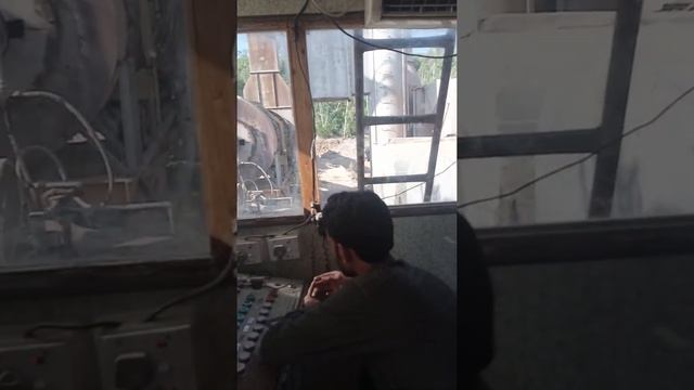 Asphalt Plant Control Room смотреть онлайн