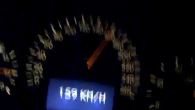 Mercedes E 220 CDI W210 touching 205 kmph. смотреть онлайн