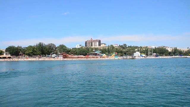 Ученые на самолёте-амфибии посчитают дельфинов Чёрного моря смотреть онлайн