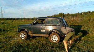 КАКОЙ ПРИВОД У НИВЫ ? Передний или задний. Тайна рычажка ↹ эксперимент