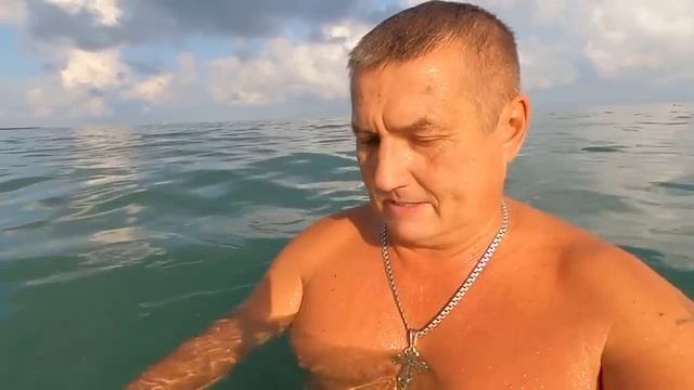 #Анапа. Сегодня 13.07.2023. Чёрное море. Пляж Центральный. Утро 7.00. Воздух 21. Море 24. Купание. смотреть онлайн