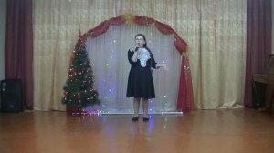 Музыка М.Дунаевского, слова Н.Олева "Лев и Брадобрей", исполняет Шарафутдинова Анна, 10 лет