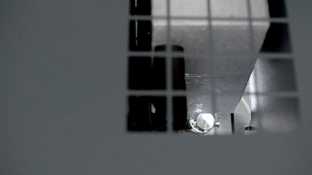 The robust and economical screw compressor: the Atlas Copco G 15L-22 (update) смотреть онлайн