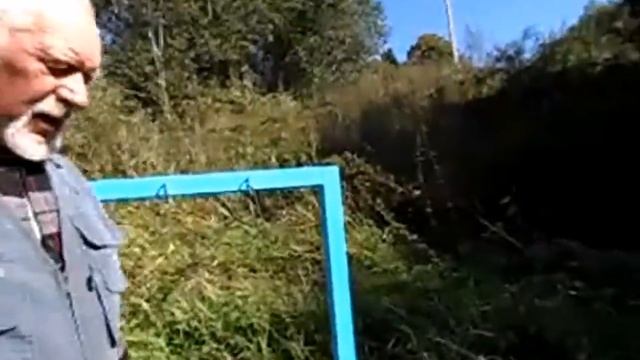 Снова у родника Виктора Павлова, д.Григорьево, Смоленская обл. Автор видео Олег Козлов. смотреть онлайн
