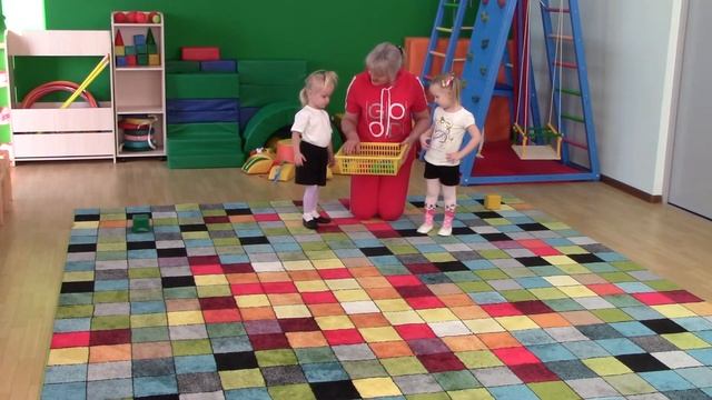 ПОДВИЖНЫЕ ИГРЫ С ДЕТЬМИ РАННЕГО ВОЗРАСТА