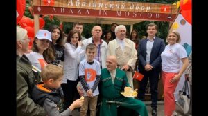 Абхазы: христиане или мусульмане?