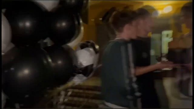 VLOG: Леди Диана и Кирилл гуляют и празднуют день рождения??❤ смотреть онлайн