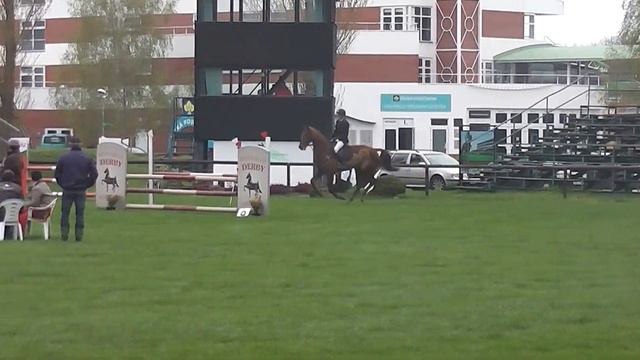 Cera - parkur Pardubice 2016 смотреть онлайн
