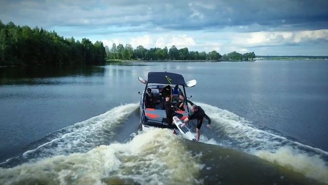 Burevestnik Wake. Первый летний уикенд 2019 г. в яхт-клубе «Завидово by Burevestnik Group». смотреть онлайн