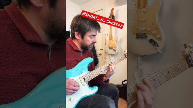 Shred up yer pentatonics! ?#short_n_shreddy #shred #guitarlesson смотреть онлайн