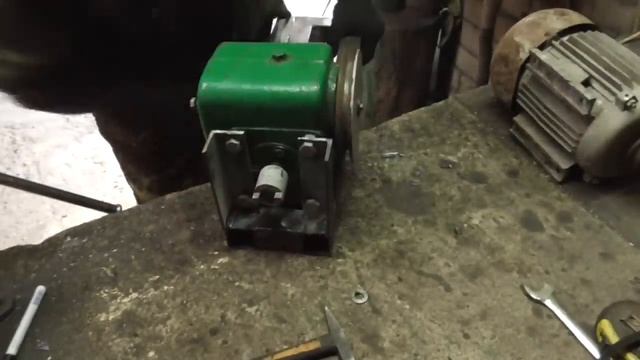 СТАНОК ДЛЯ ХОЛОДНОЙ КОВКИ С ЭЛЕКТОПРИВОДОМ, Ч - 1 смотреть онлайн