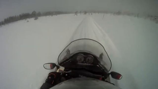 Yamaha Venture 600 -01