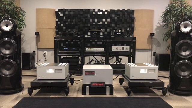 B&W 800D3’s with B&W DB1D subs, Luxman M900u Monos, C900u preamp, EQ500 Phonostage, Avid Acutus TT смотреть онлайн
