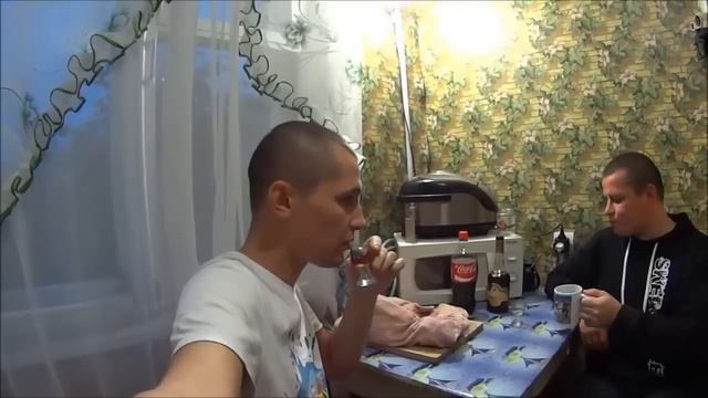 =Хочу Пожрать= Очень вкусная копчёная грудинка горячего копчения / Обзор коптилки смотреть онлайн