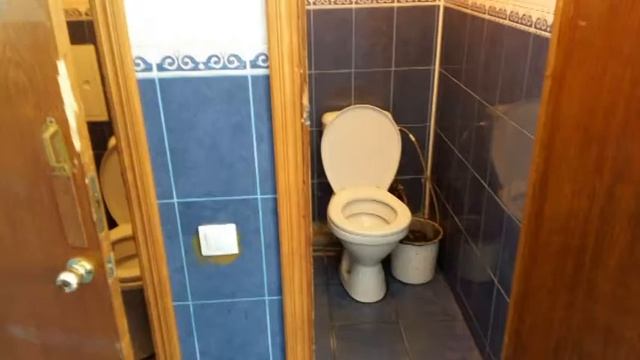 Деликатный бомж Василий смотреть онлайн