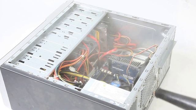 Применение воздуходувки BORT BSS-600R. Чистим компьютер от пыли смотреть онлайн