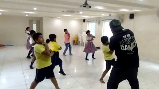 Dance Practice by RBIS Primary Students смотреть онлайн