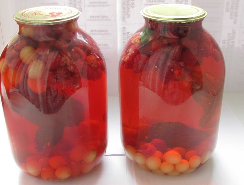 ОЧЕНЬ ВКУСНЫЙ КОМПОТ НА ЗИМУ ИЗ ВИНОГРАДА И МАЛИНЫ! смотреть онлайн