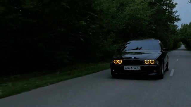 BMW E39 535i V8