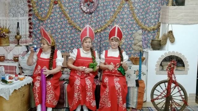 Кавер "Три девицы.Маскарадные костюмы" смотреть онлайн