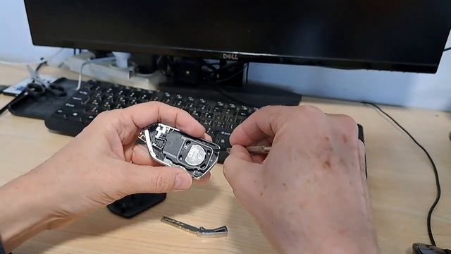 Замена батарейки в ключе Фольксваген Гольф (VW Volkswagen Golf) смотреть онлайн