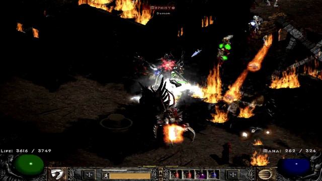 Coooley Farms Tristram with Uber Smiter | Diablo 2 Smite Build смотреть онлайн