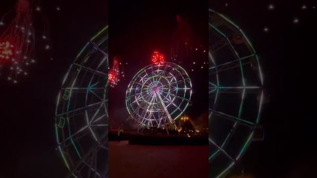 День российского флага 🇷🇺 - салют 🎇 в Волгограде смотреть онлайн