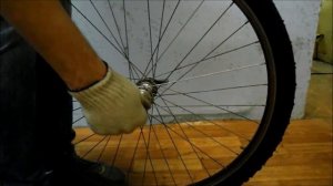 Как легко  устранить люфт на колесе велосипеда