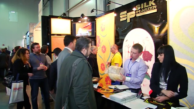 ׃Жидкие обои SILK PLASTER на выставке в Киеве, Украина смотреть онлайн